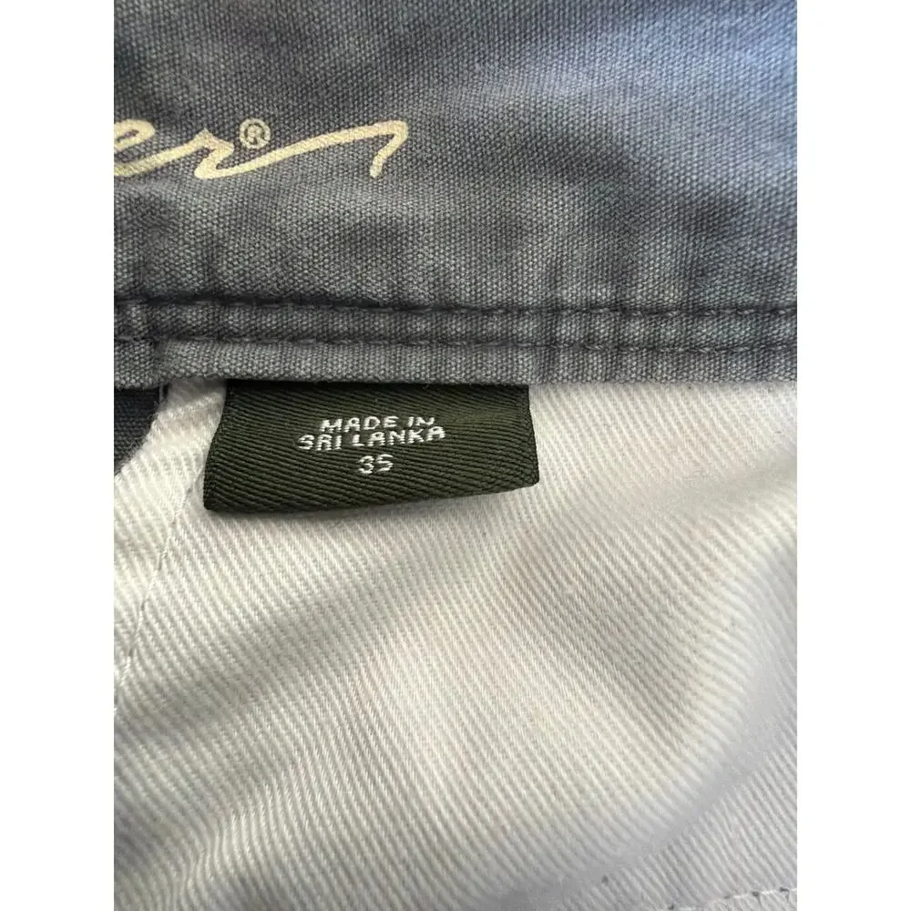 Men’s grey Eddie Bauer cargo pants